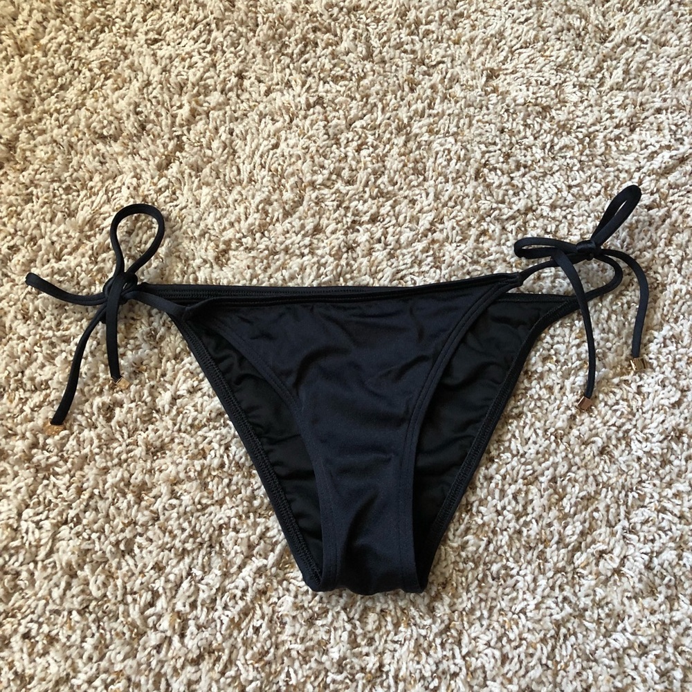 bikini bottoms